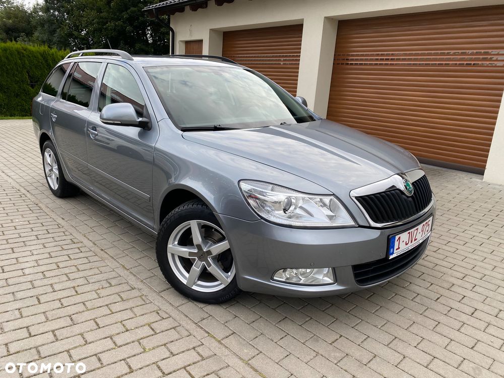 Skoda Octavia 1.6 TDI Ambiente - 25