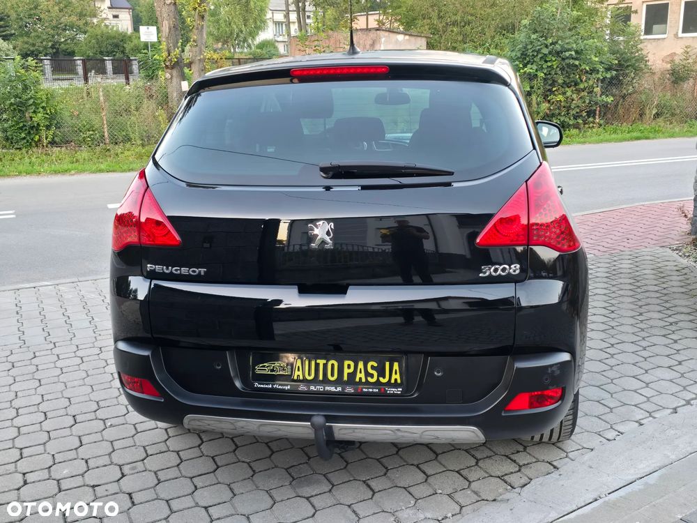 Peugeot 3008 1.6 Premium - 11