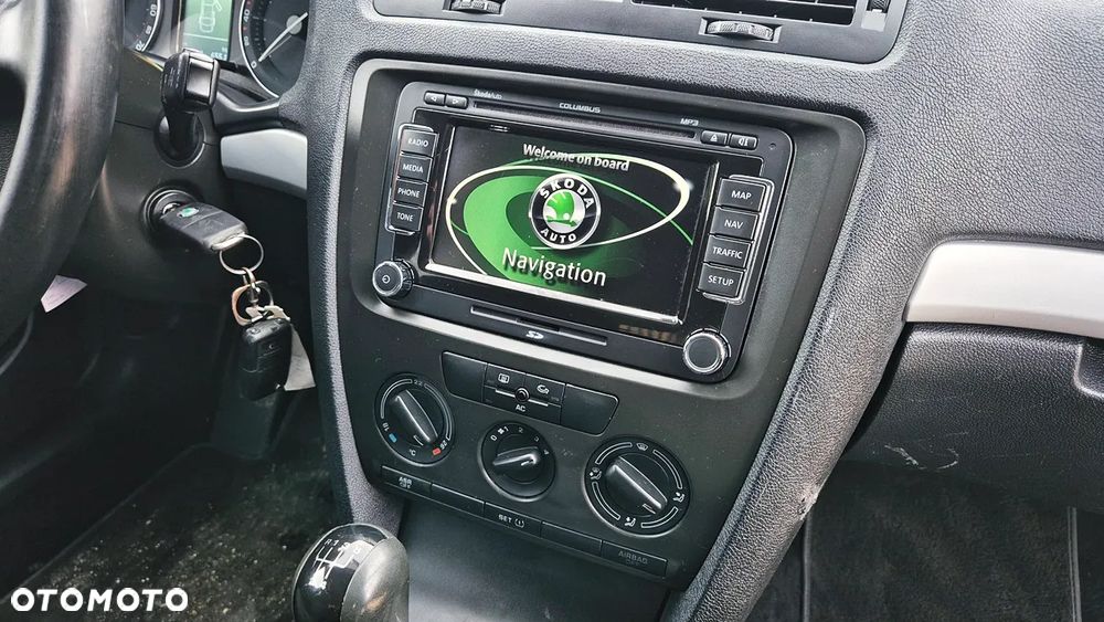 Skoda Octavia 1.4 TSI Family Plus - 37