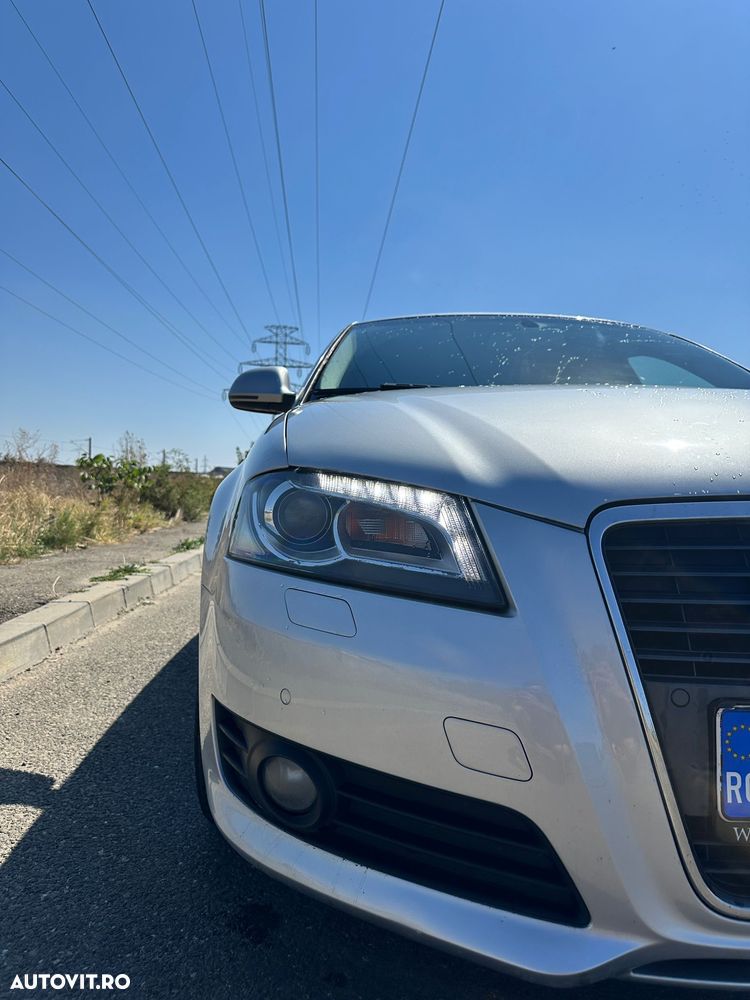 Audi A3 Sportback 2.0 TDI DPF Ambition - 2