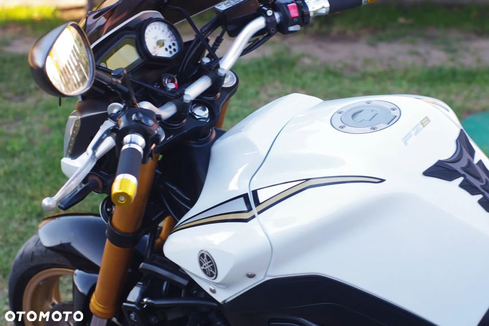 Yamaha XTZ - 22