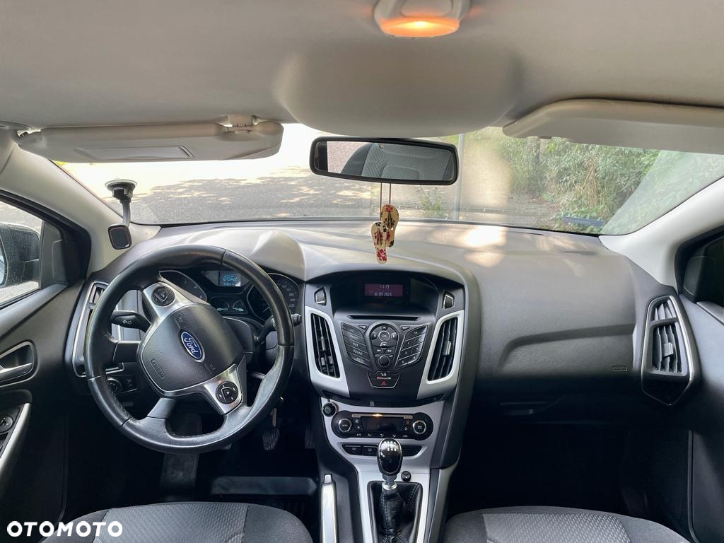 Ford Focus - 18