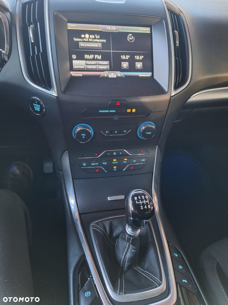 Ford S-Max 2.0 TDCi Trend - 12