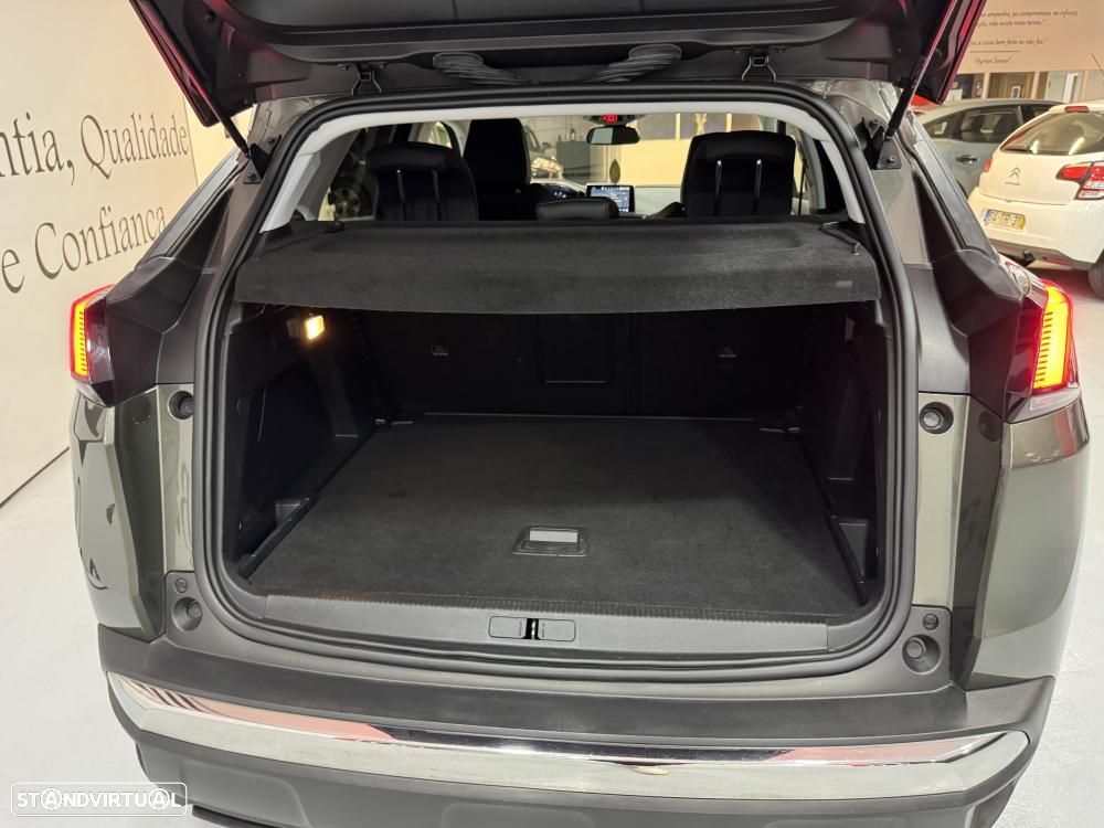 Peugeot 3008 1.5 BlueHDi Allure Pack - 40