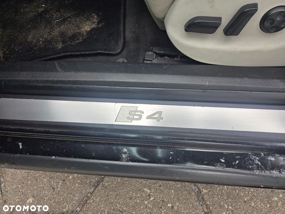 Audi S4 Avant Standard - 11