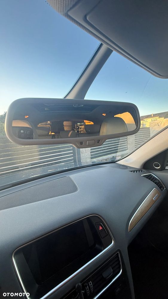 Audi Q5 2.0 TDI Quattro Design S tronic - 27