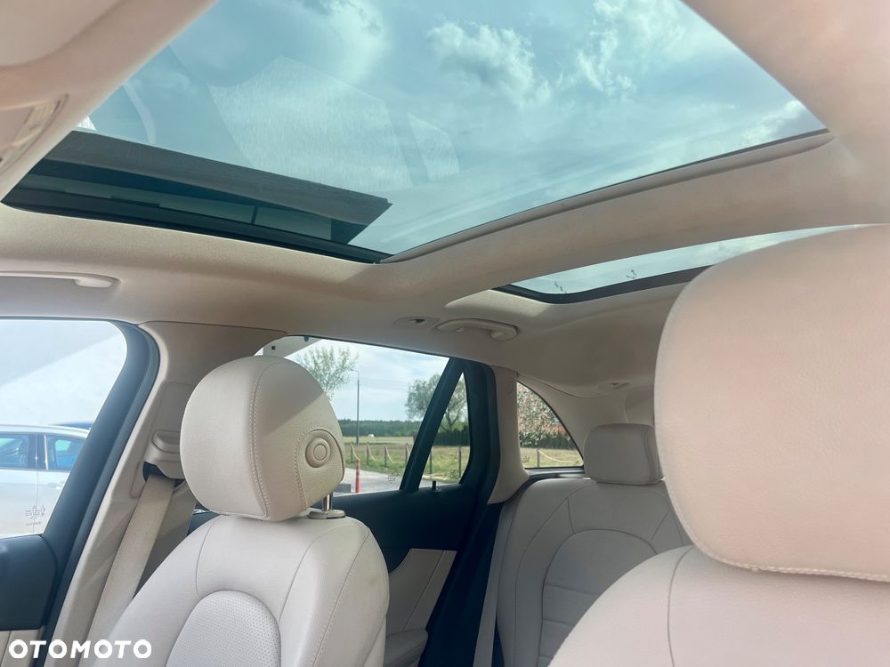 Mercedes-Benz GLC 300 4Matic 9G-TRONIC - 13