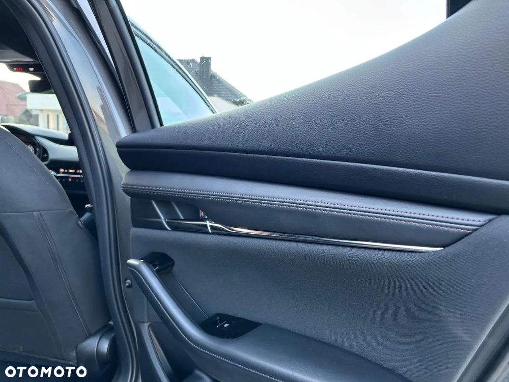 Mazda 3 SKYACTIV-X 2.0 M-Hybrid - 20