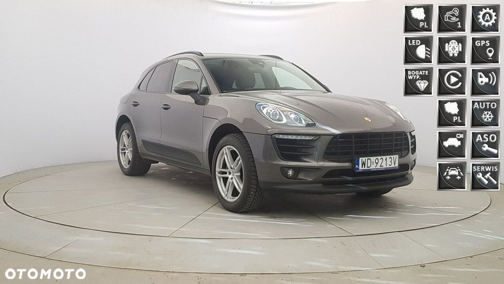 Porsche Macan - 1