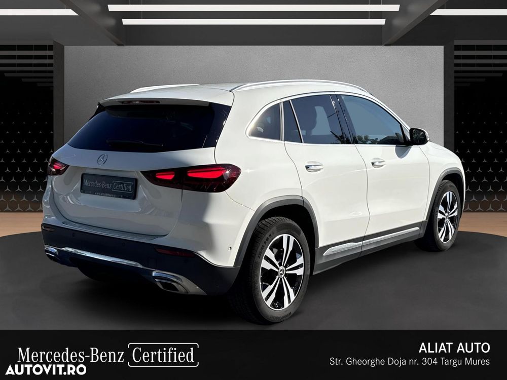 Mercedes-Benz GLA 180 d - 7