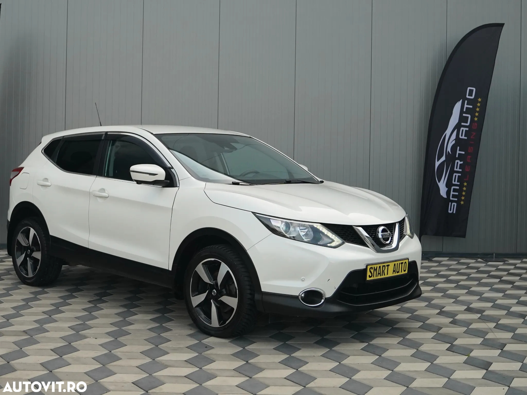 Nissan Qashqai 1.6 DCI Start/Stop 4X4-i Tekna - 4