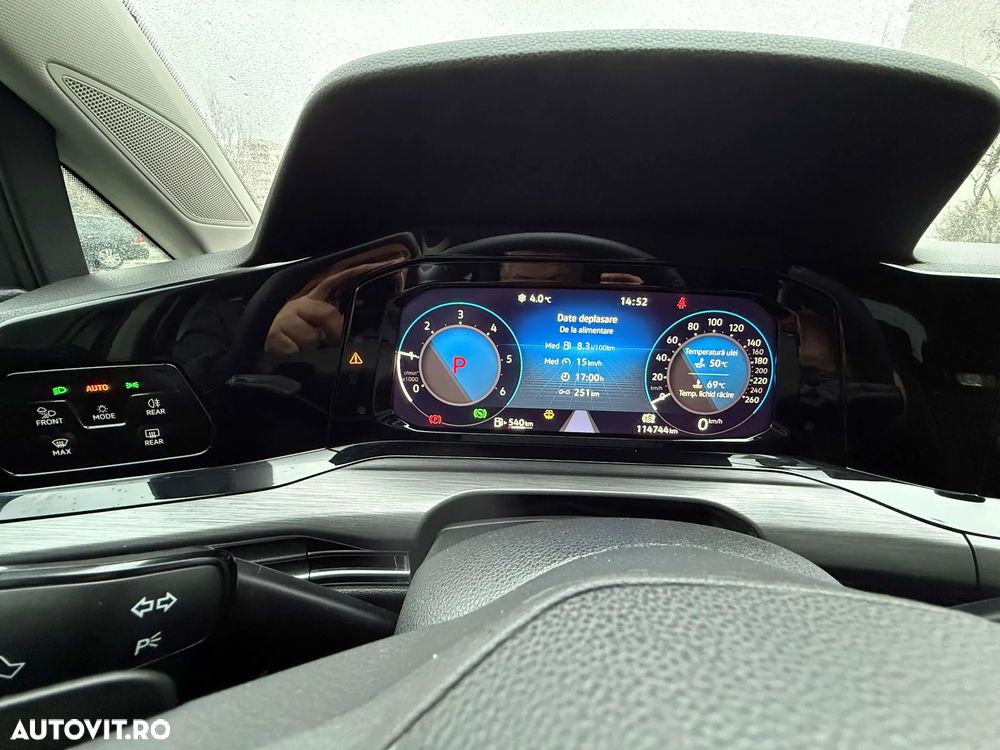 Volkswagen Golf 2.0 TDI DSG Style - 2