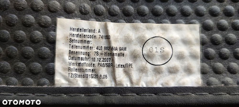 PODŁOGA BAGAŻNIKA MATA DOLNA AUDI Q7 4L 4L0862559A 9AM - 4