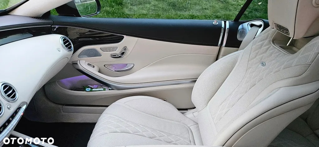 Mercedes-Benz Klasa S 560 Coupe 4-Matic 9G-TRONIC - 13