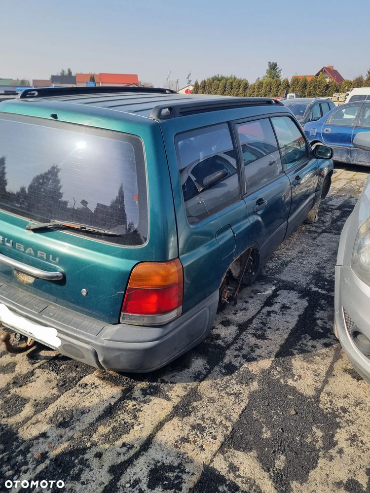 Subaru forester sf5 2.0 ej20j lakier 8g2 na części - 7