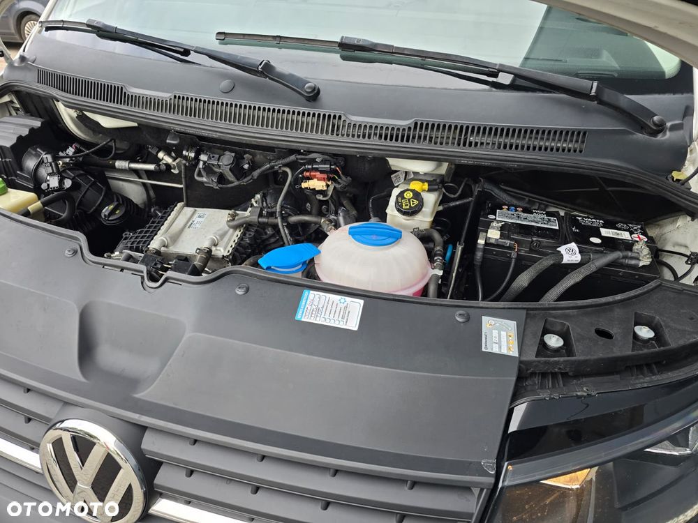 Volkswagen TRANSPORTER T6 - 17