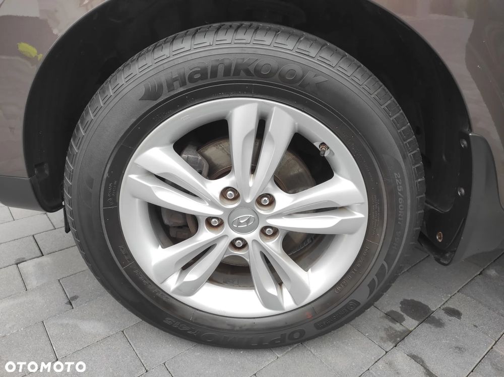 Hyundai ix35 1.6 GDI Premium 2WD - 19