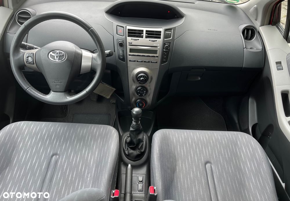 Toyota Yaris 1.33 VVT-i Life - 9