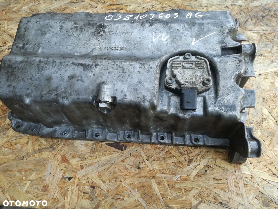 MISKA OLEJOWA 038103603AG AUDI A3 8P 2.0 TDI - 1
