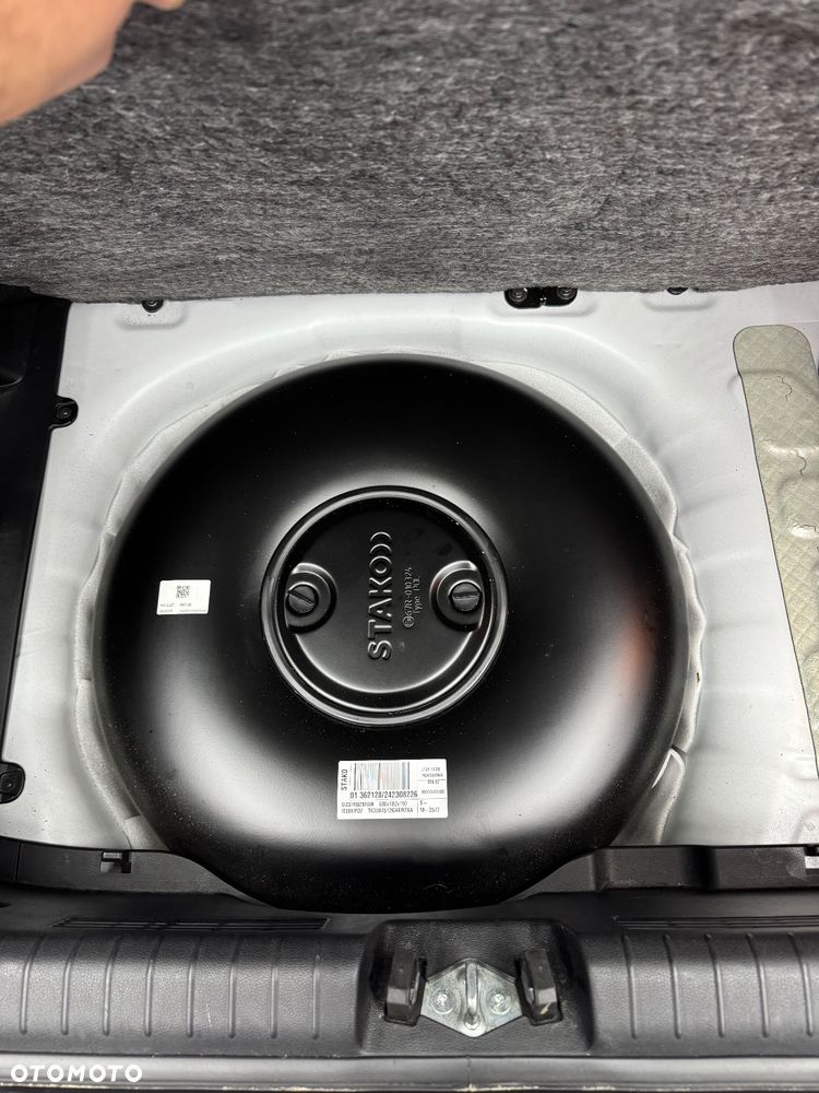 Hyundai i20 1.2 Modern - 6