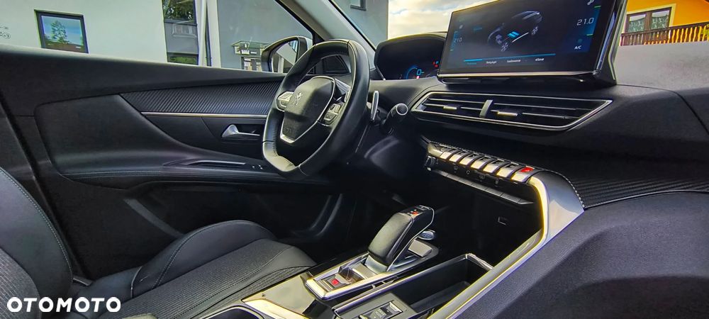 Peugeot 3008 225 e-EAT8 GT Pack - 29