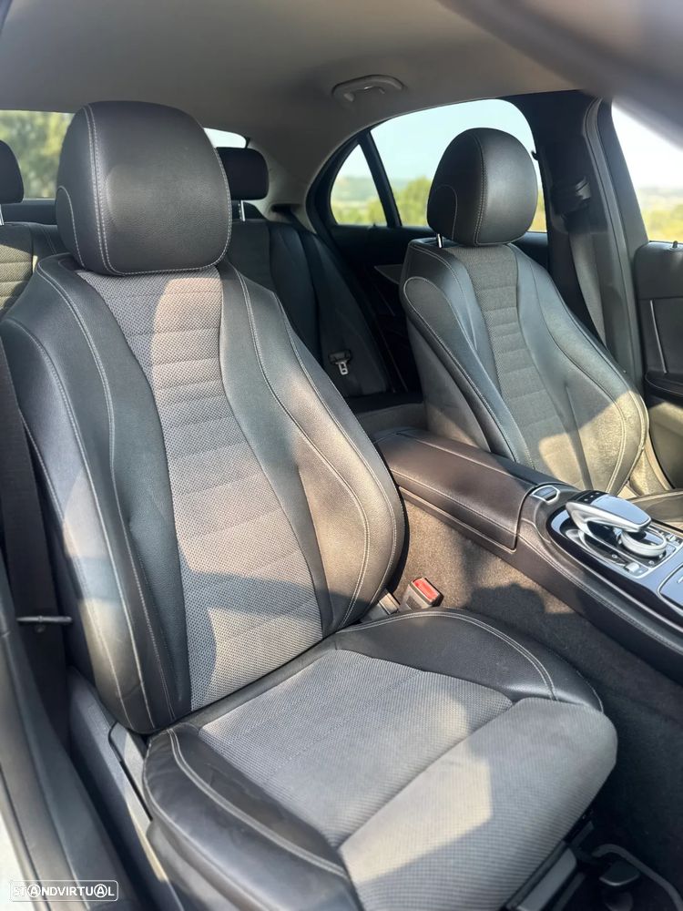 Mercedes-Benz E 220 d 9G-TRONIC Exclusive - 17