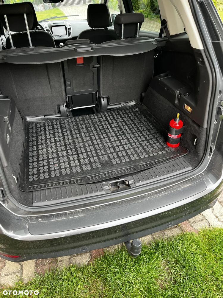 Ford Grand C-MAX - 4
