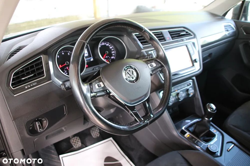 Volkswagen Tiguan 2.0 TSI 4Mot Sport&Style - 10