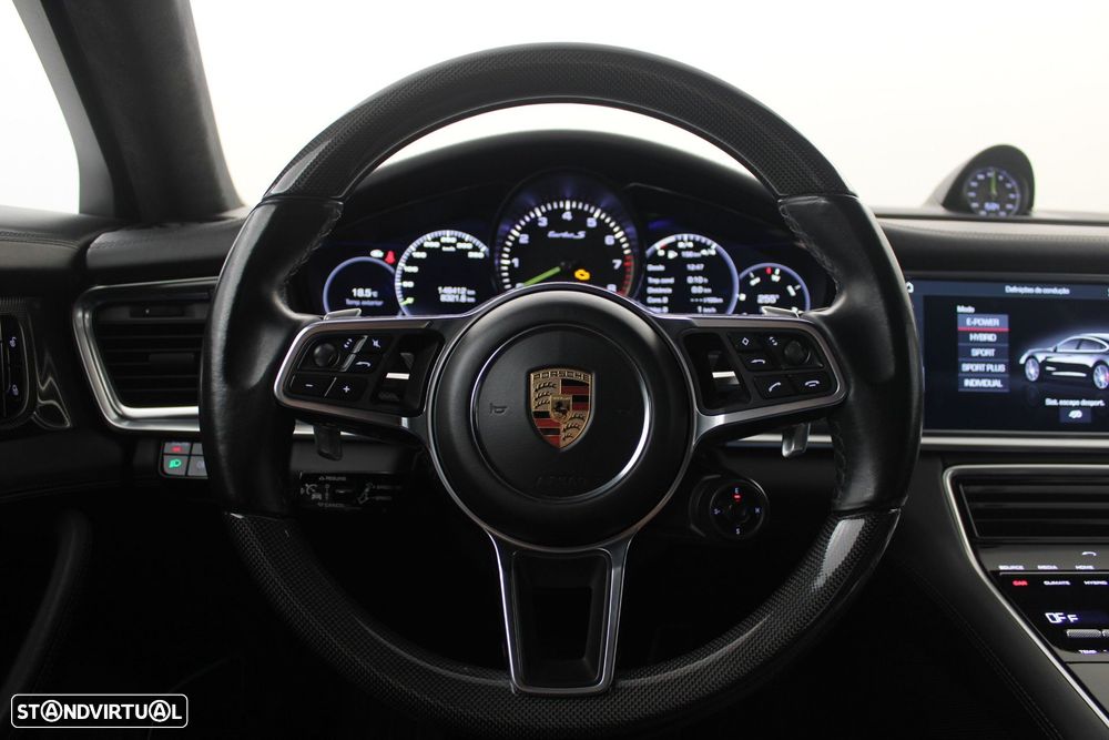 Porsche Panamera - 18