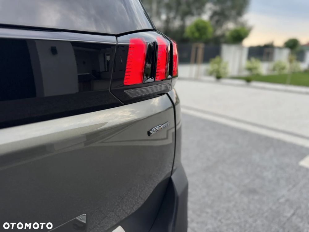 Peugeot 5008 - 14