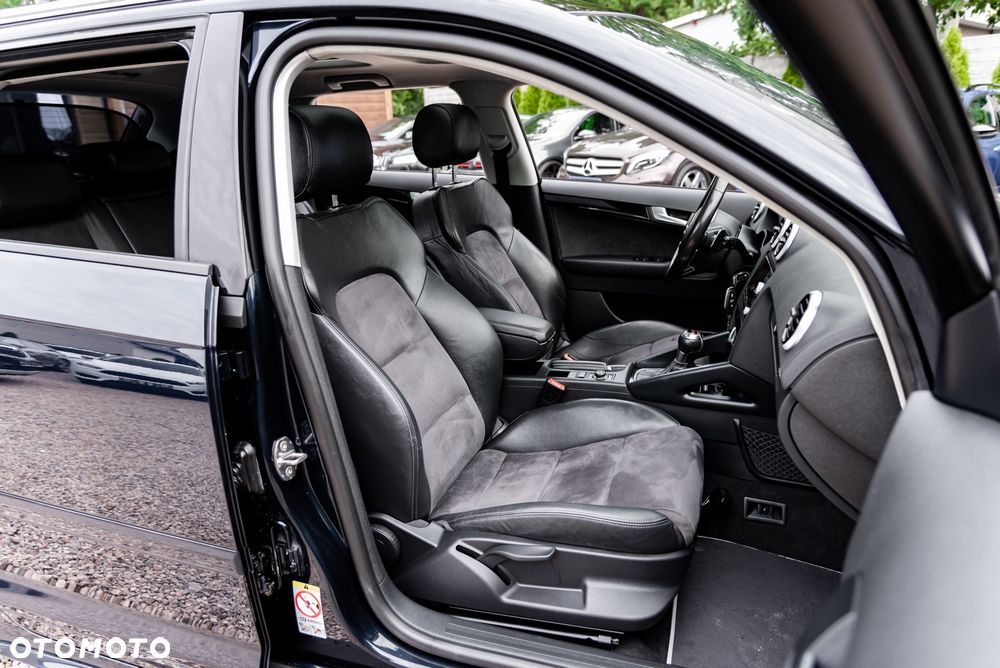 Audi S3 Sportback S tronic - 25