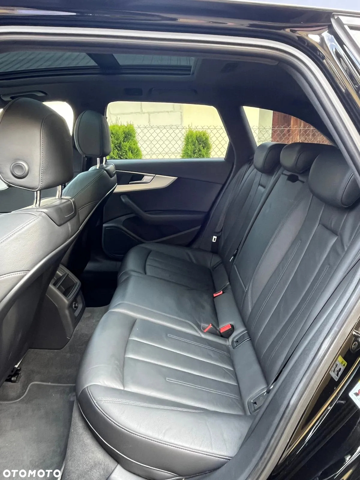 Audi A4 Allroad 2.0 TDI Quattro S tronic - 24
