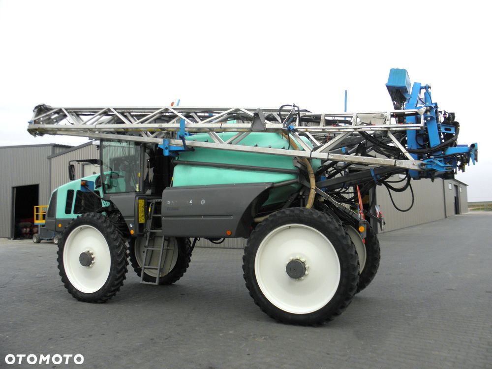 Berthoud Raptor 4240 36 M, GPS, Automatyczne wyłaczanie sekcji, Nie Malowany, Stan Bardzo Dobry - 10