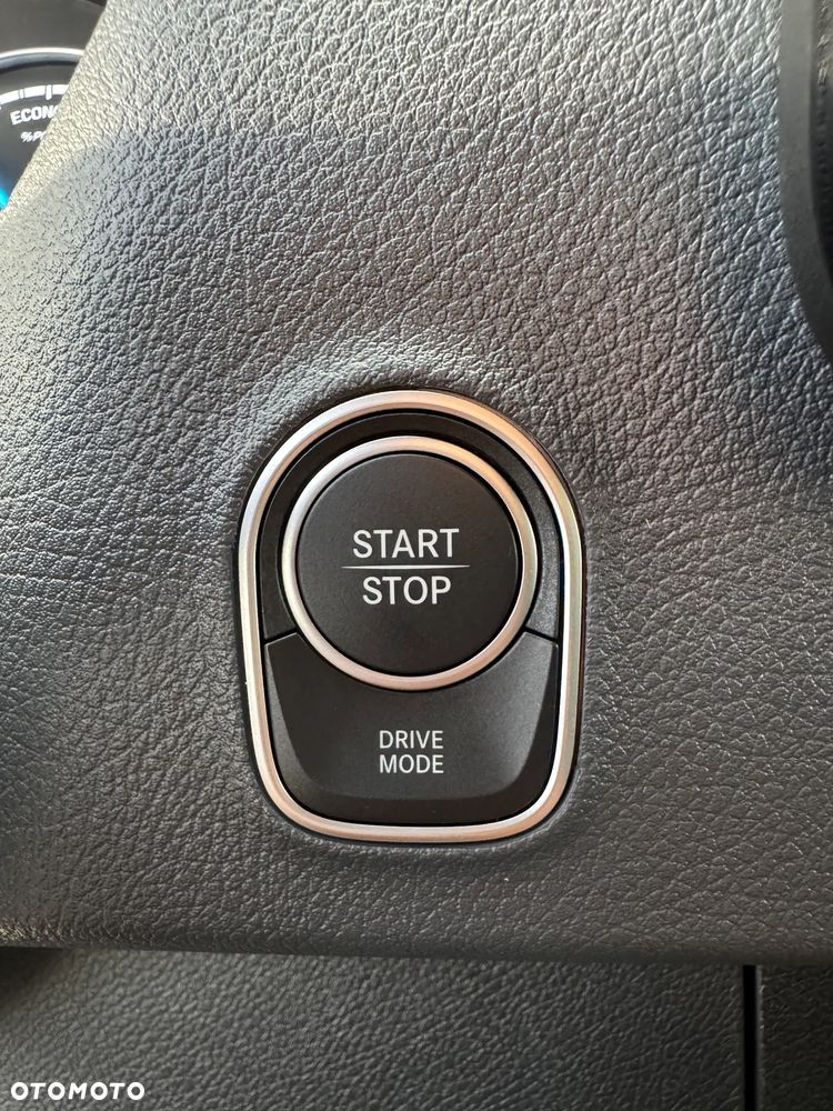Mercedes-Benz eSprinter - 30