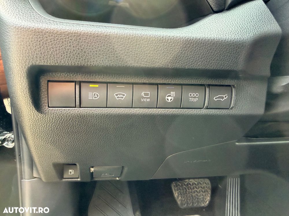 Toyota RAV4 2.5 VVT-iE 4x4 Luxury Premium - 10