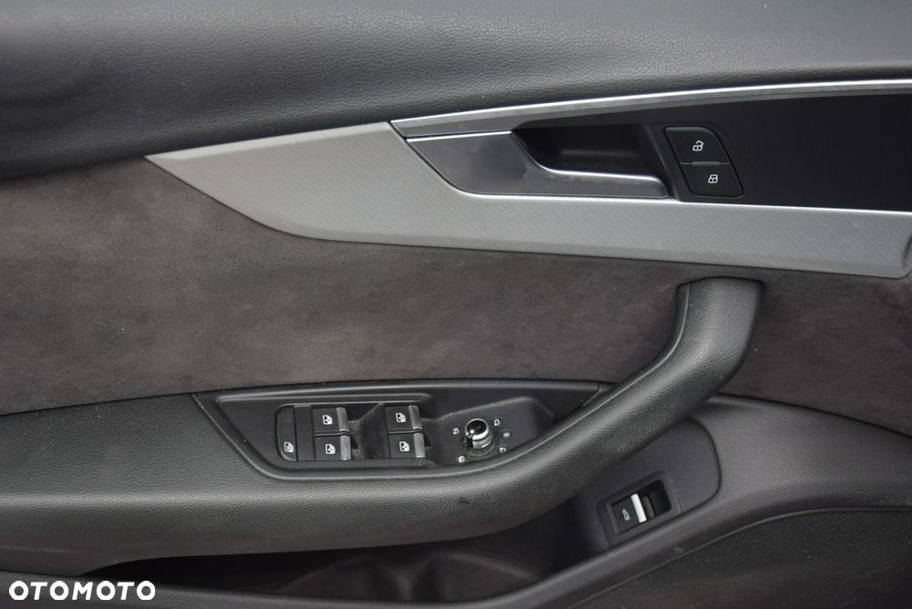 Audi A4 Avant 3.0 TDI quattro S tronic sport - 23