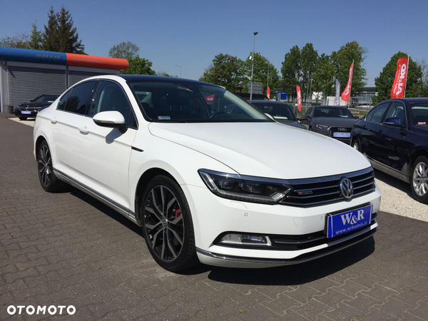 Volkswagen Passat 2.0 TDI Bi-Turbo BMT 4Mot Highline DSG