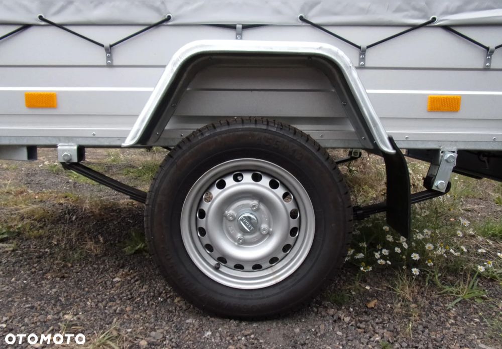 Rydwan przyczepa na RESORACH, jednoosiowa na kat. „B” - 15