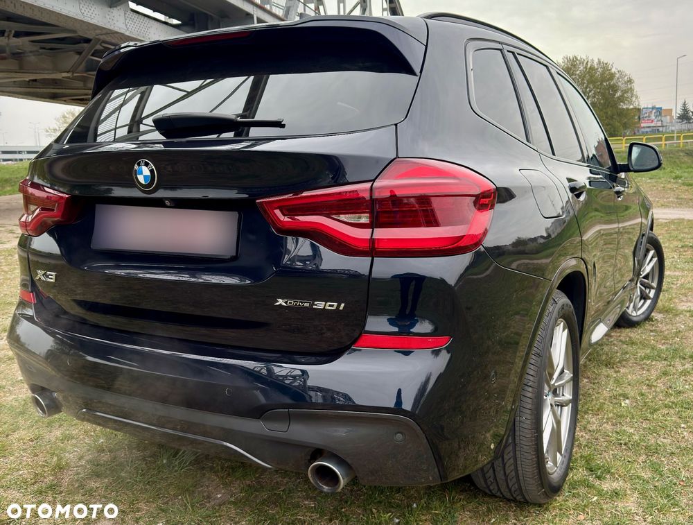 BMW X3 xDrive30i M Sport - 4