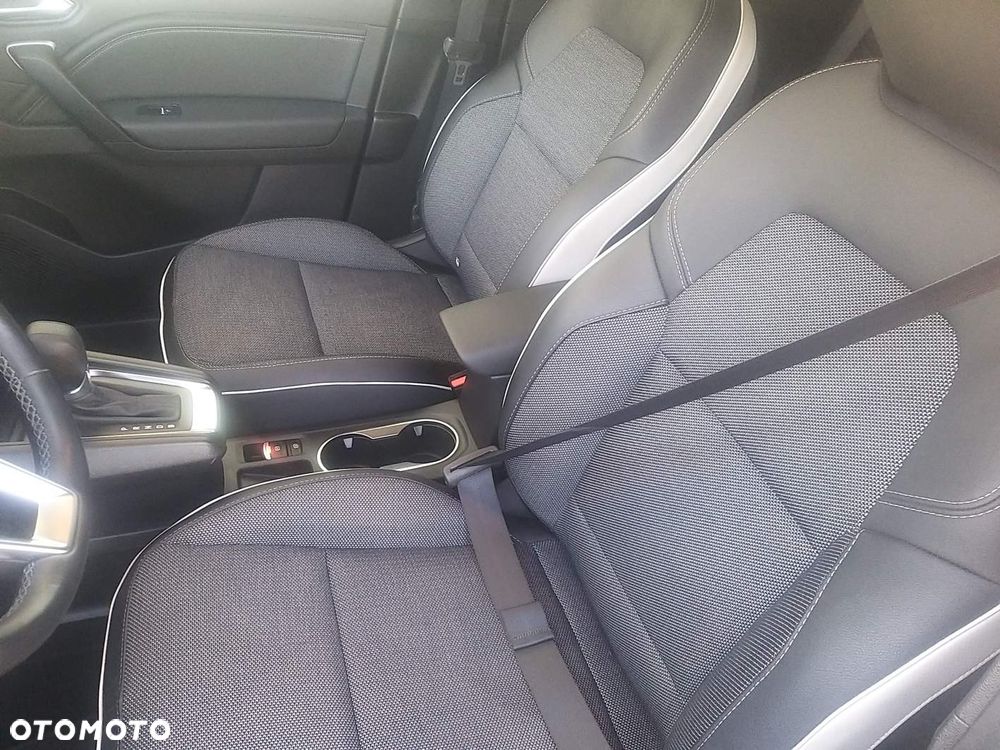 Renault Captur - 13