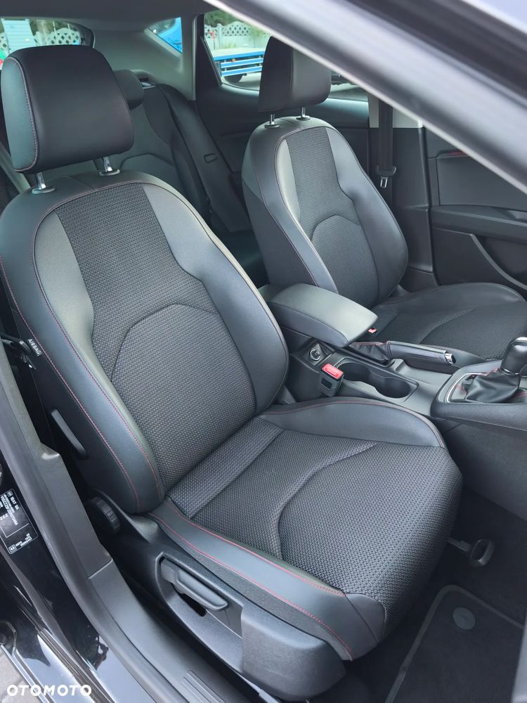 Seat Leon 2.0 TDI FR Black S&S DSG - 25