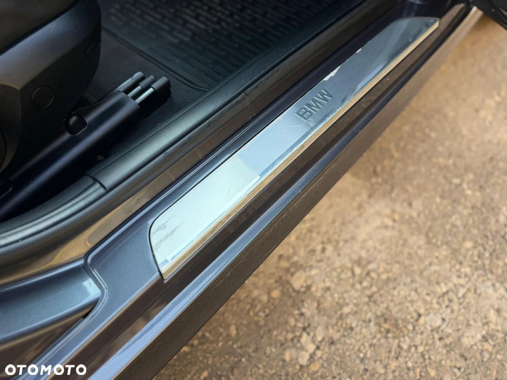 BMW Seria 1 123d DPF Edition Sport - 11