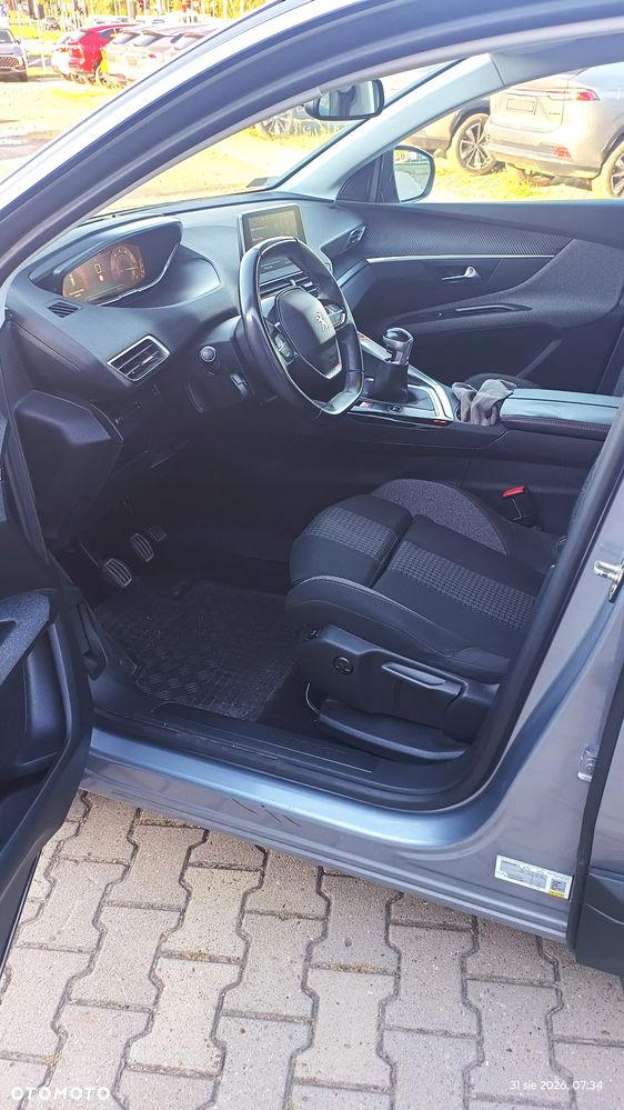 Peugeot 3008 1.2 PureTech Active S&S - 15