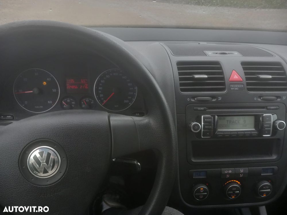 Volkswagen Golf - 7