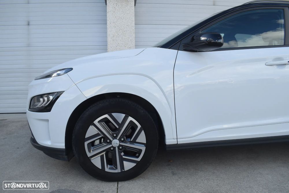 Hyundai Kauai EV 64 kWh Premium - 38