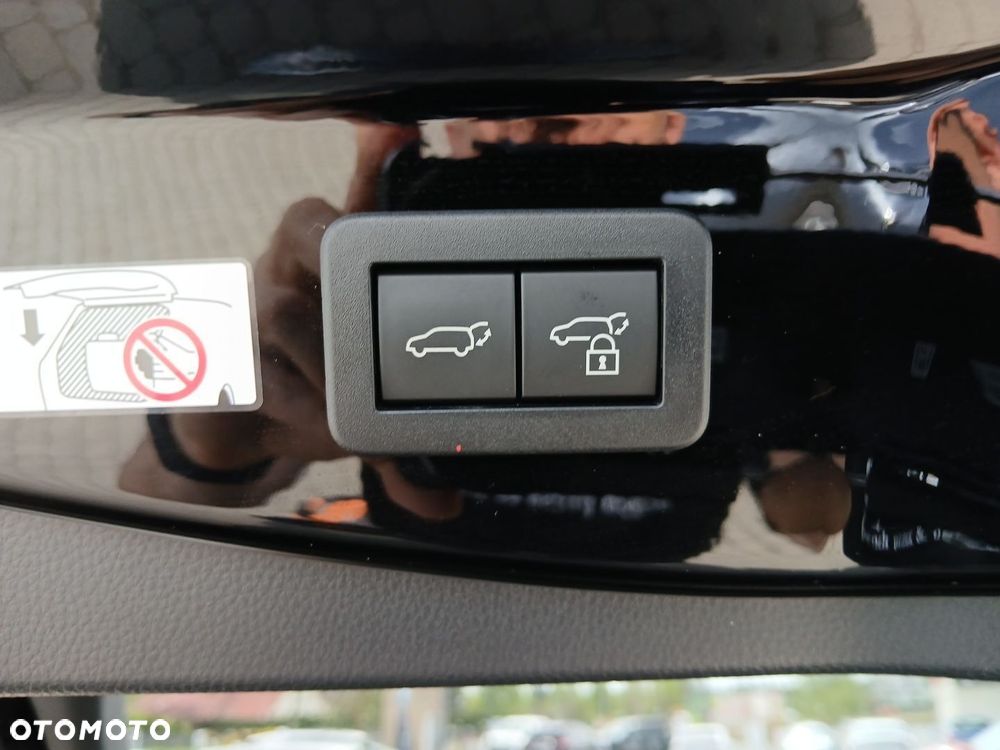 Toyota C-HR - 16