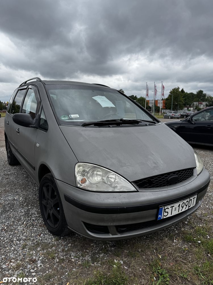 Ford Galaxy - 2