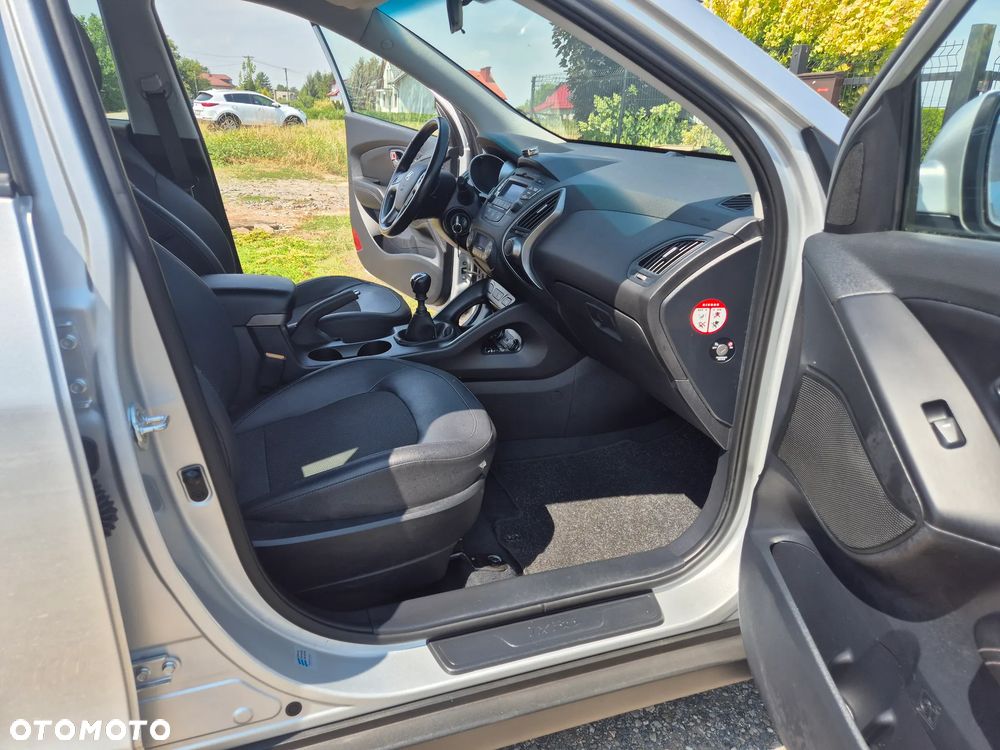 Hyundai ix35 blue 1.6 2WD Finale Silver - 28