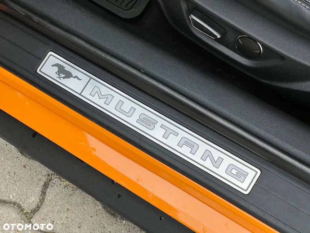 Ford Mustang 5.0 V8 GT - 11