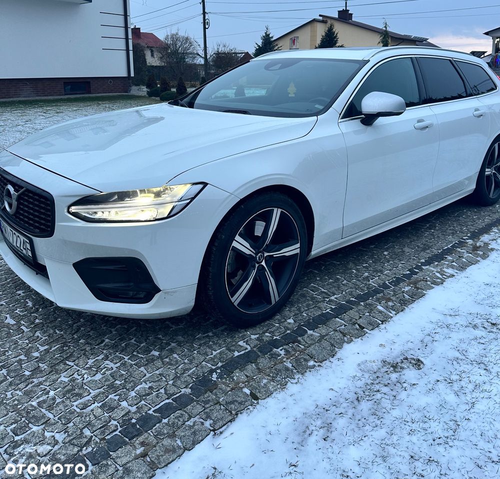 Volvo V90 D3 R-Design - 13